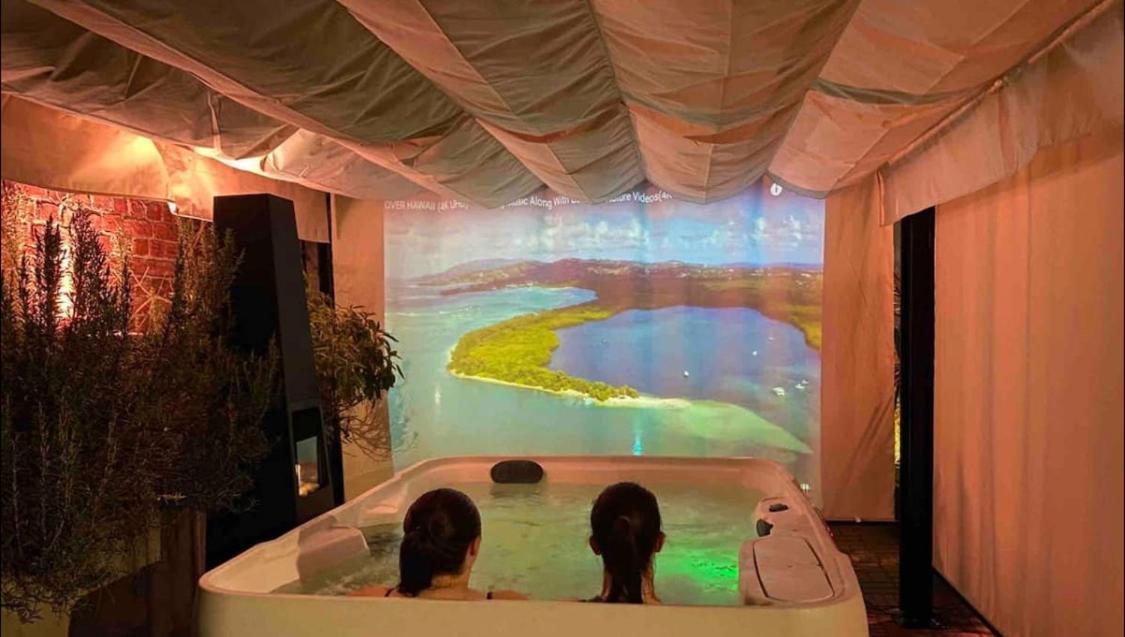 Le Jacuzzi De Marie Ll Apartment Tourcoing Luaran gambar